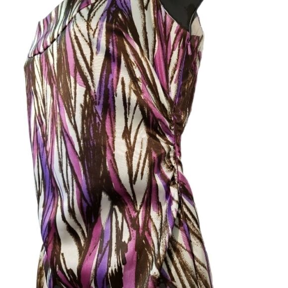 Maggy  London Dress - Picture 3 of 6